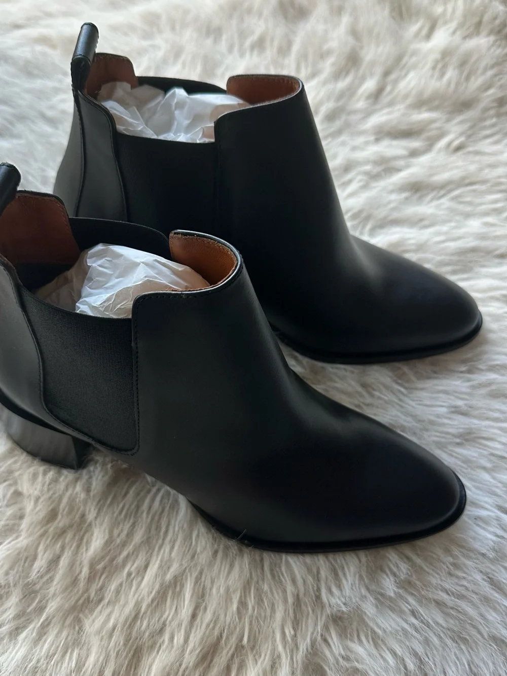 Everlane Black The Heel Italian Leather block heel Chelsea Ankle Boots 6.5